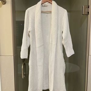 Tofino Towel white robe